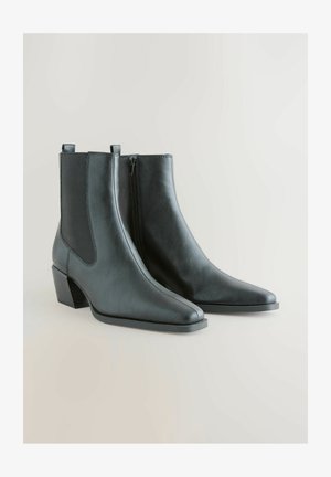 Next, REGULAR FIT - FOREVER COMFORT CHELSEA STYLE WESTERN - Botines - black