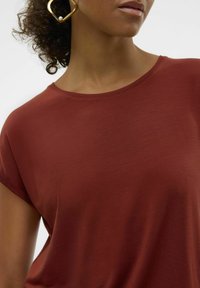 Vero Moda VMAVA PLAIN - T-shirt basic - fired brick
