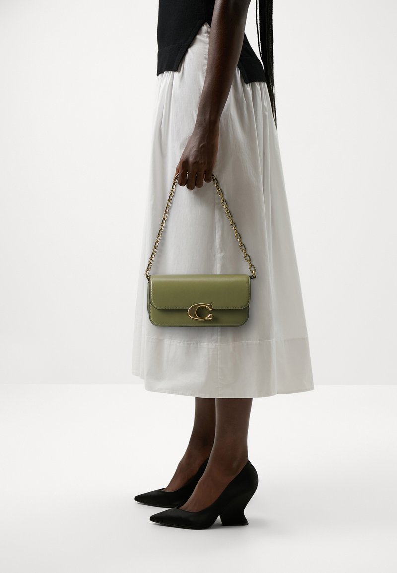 COACH LUXE REFINED IDOL BAG - Kézitáska - moss