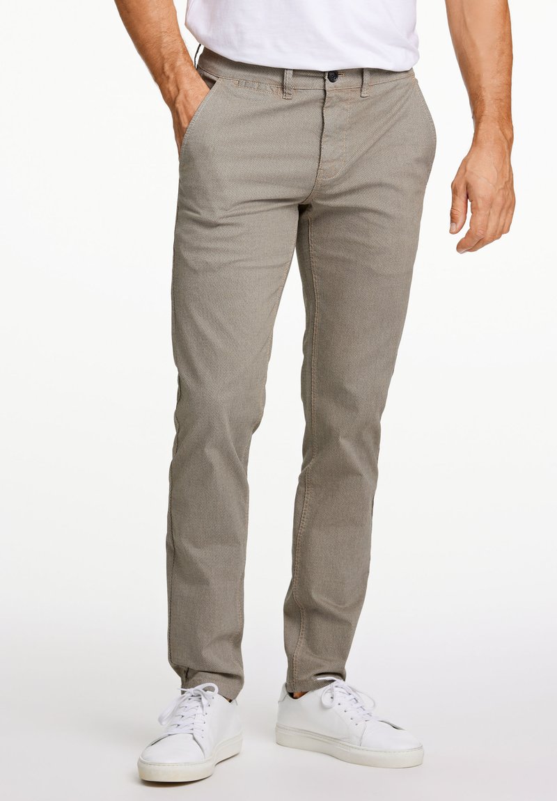 Lindbergh STRUCTURE SUPERFLEX - Chino - lt sand