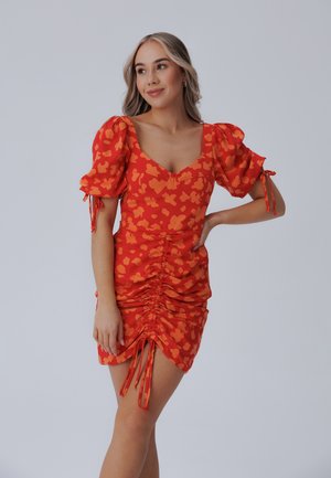 EDISA  - Denné šaty - red