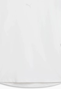 Λευκό κοντομάνικο t-shirt από ελαφρύ ύφασμα με στρογγυλή λαιμόκοψη. Διαθέτει διακριτικό λογότυπο Puma στο επάνω κέντρο.