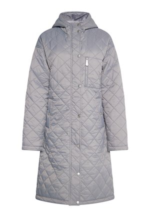 Svetlo siva, quilted dolga bunda s kapuco, z zaponkami in zadrgo, dvema stranskima žepoma ter prsni žep z gledom srebrne zadrge.
