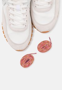 Scotch & Soda INEZ - Trainers - off white