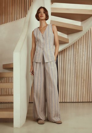 Next, TALL FIT - N. PREMIUM BLEND WIDE  - Püksid - blue beige stripe