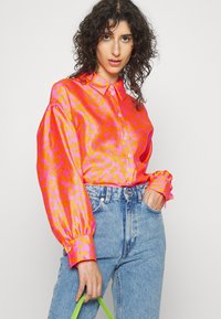 Cras SHIRT - Blusa com botões - pink