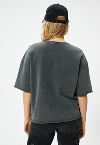 Koton T-shirts basic - anthracite