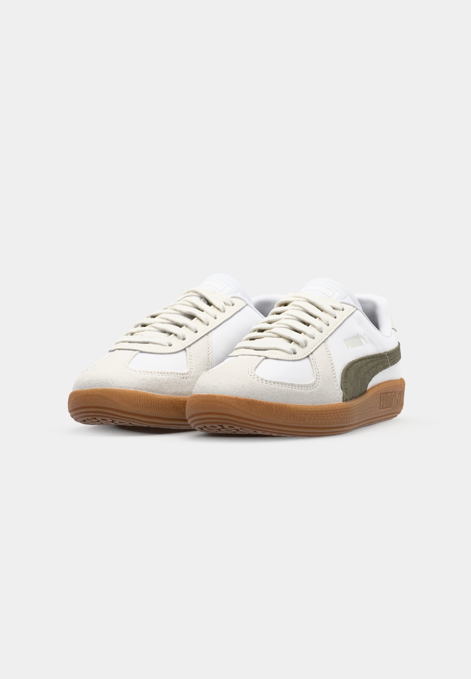Puma ARMY UNISEX - Trainers - white/olive/gum/white - Zalando.co.uk