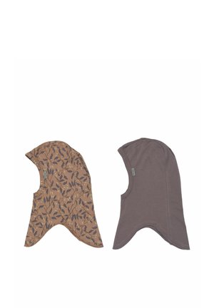 Deux cagoules pour enfants côte à côte, l'une marron avec un motif de feuilles bleues, l'autre gris uni, toutes deux en tissu doux.