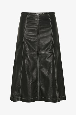 Musta nahkainen A-linjainen hame, jossa on näkyvät ommelty yksityiskohdat. Valmistettu sileästä materiaalista, ja siinä on keskipitkä leikkaus sekä paneelimuotoilu.