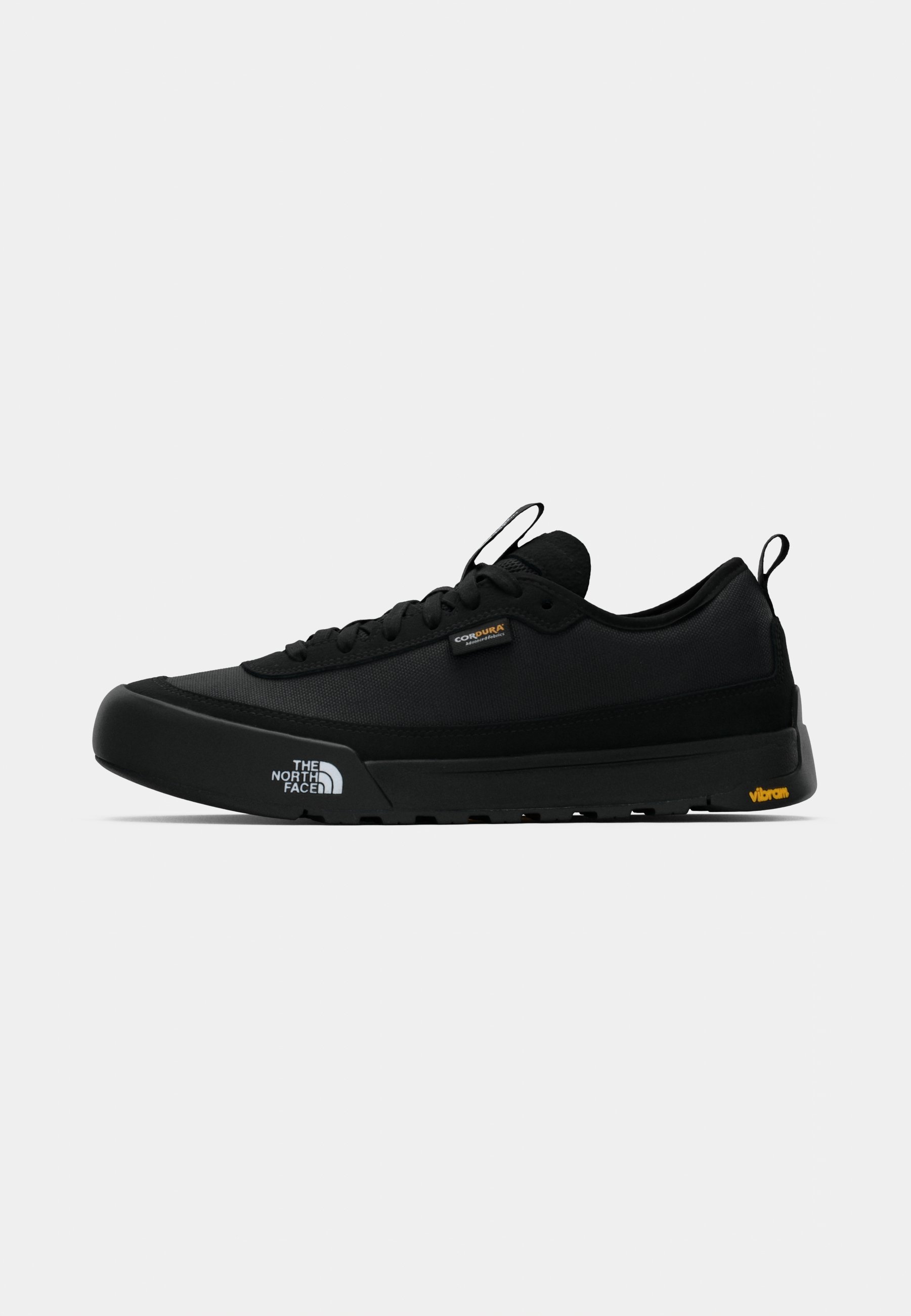 The North Face CLYFFE MID INSULATED WP UNISEX - Sneakers low - tnf