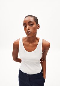 ARMEDANGELS BELISAA SOFT - Top - off white