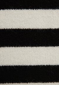 Touché Privé V NECK STRIPED - Džersejové šaty - black