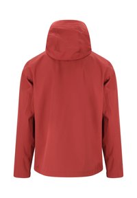 Röd vattentät jacka med fast huva sedd från baksidan, med långa ärmar och en slät tygfinish.