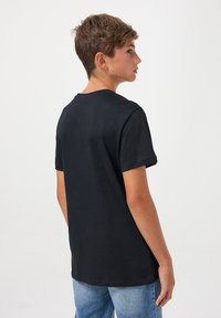 Terranova - T-shirt z nadrukiem
