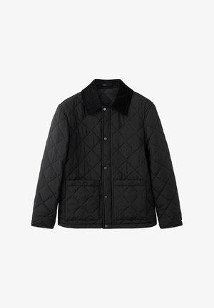 Chaqueta negra acolchada con cuello de pana, cierre de botones a presión y dos bolsillos delanteros. Presenta un patrón de diamantes en toda la tela.