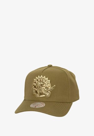 Olivgrüne Baseballmütze mit einem gestickten goldenen "Raptors"-Logo, das einen Dinosaurier zeigt, gebogenem Schirm und verstellbarem Snapback-Verschluss.