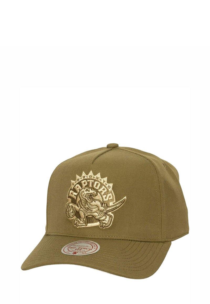 Olivgrüne Baseballmütze mit einem gestickten goldenen "Raptors"-Logo, das einen Dinosaurier zeigt, gebogenem Schirm und verstellbarem Snapback-Verschluss.