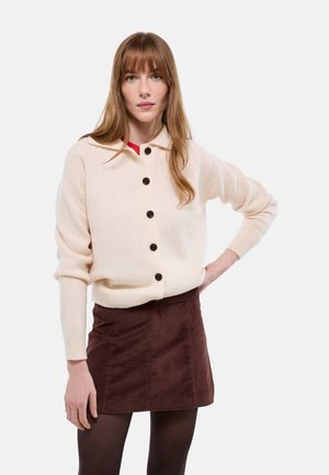 AVEC COL - Gilet - butter cream