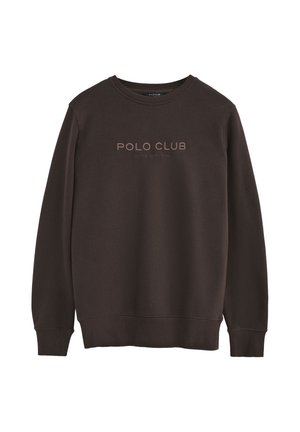 Sudadera de cuello redondo de color marrón oscuro con mangas largas y "Polo Club" impreso en un marrón más claro en el pecho.