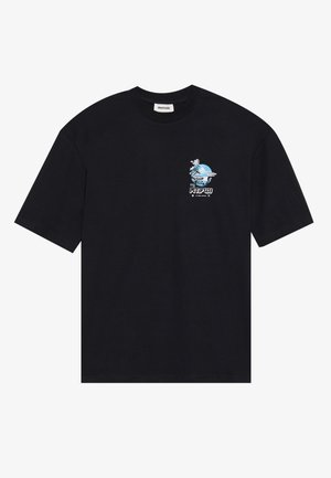 Black cotton t-shirt with short sleeves. Features a graphic print of a globe and text on the left chest. Classic crew neck design.
