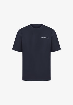 Marineblauwe katoenen T-shirt met een ronde hals, korte mouwen en een witte "SMILODOX Ltd." logo op de linkerborst.