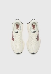 Thumbnail Image 7