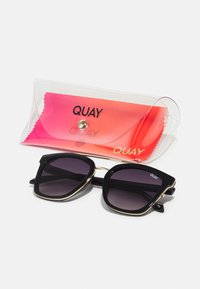 QUAY AUSTRALIA SWEET DREAMS - Päikeseprillid - black/smoke