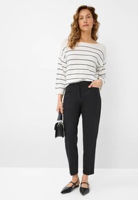 BRAX STYLE MARA  - Pantalon classique - black