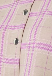 Nly by Nelly ANYWHERE CROPPED SHACKET - Camisola com fecho - lilac