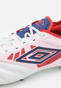 Umbro TOCCO IV PREMIER FG - Scarpe da calcio per terreni duri - bit of blue/estate blue/rococco red