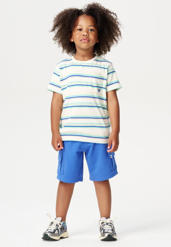 T-Shirt print - stripe pattern