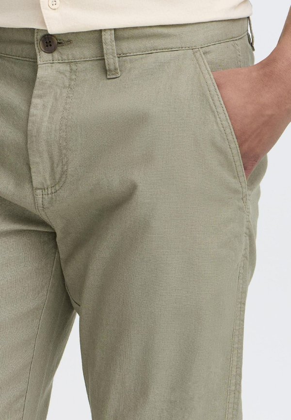 SDLORAN LINEN MIX - Chinos - vetiver2