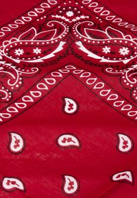 Urban Classics BANDANA - Selyemkendő - red