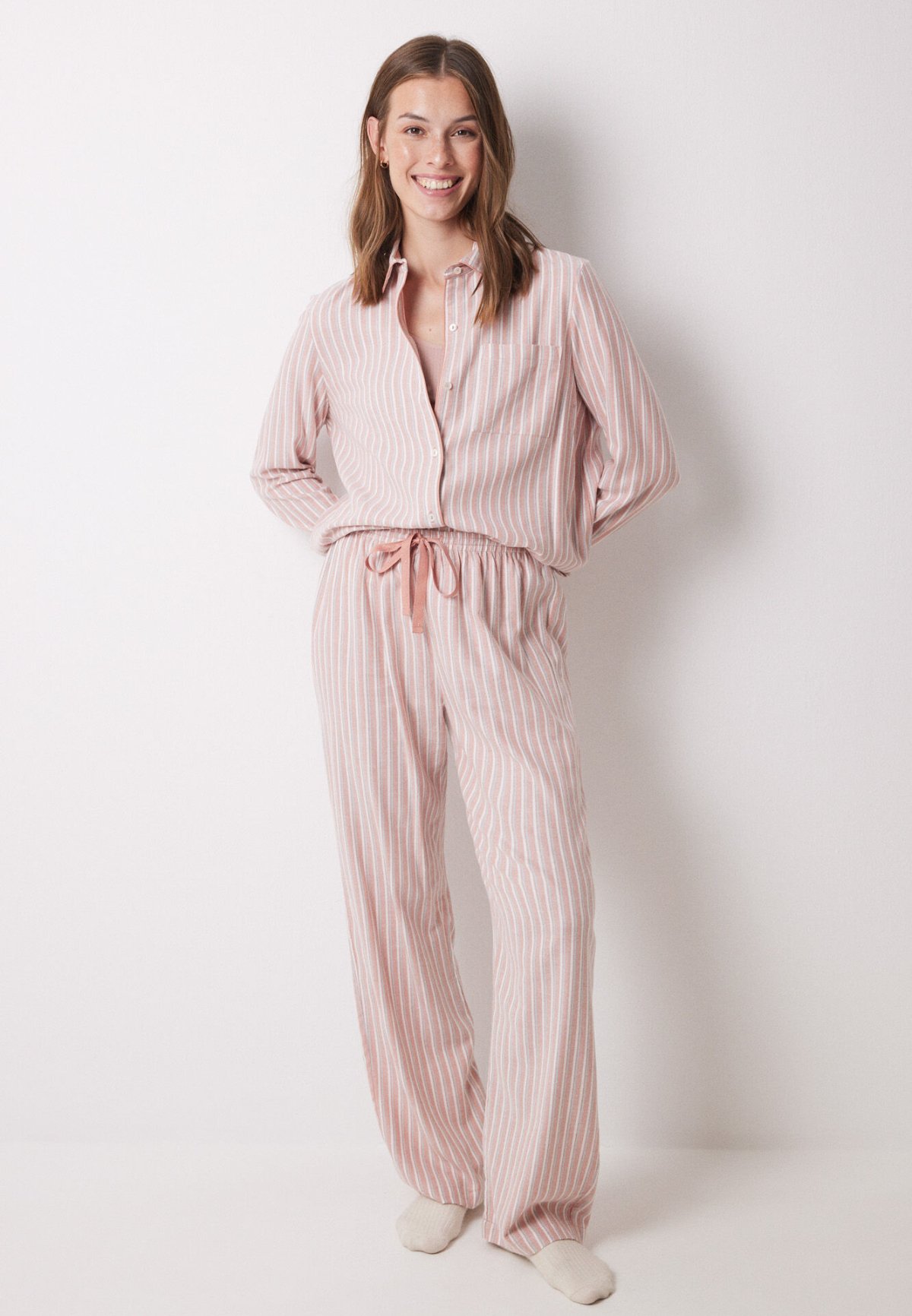 Women'secret Pyjama Long Wish – T-shirt Côtelé Et Pantalon Taille élastique, Tissu Doux Pour Dormir Et Se Détendre à La Mi-saison