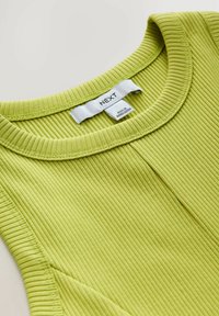 Next TALL FIT - MIX SLEEVELESS RACER MIDI  - Päevakleit - lime green