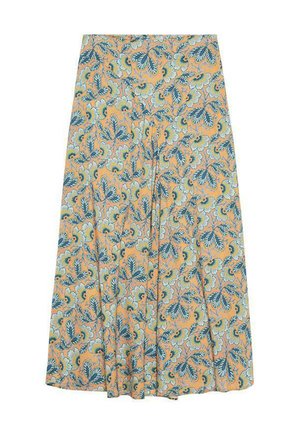 Falda floral con un fondo de color naranja claro y patrones botánicos en azul y verde, fabricada con un tejido ligero y un diseño fluido.