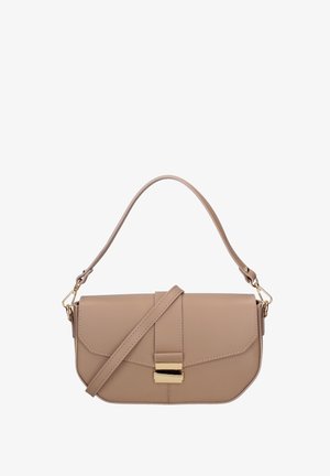 Sac à main rectangulaire en cuir beige avec fermoir doré, poignée courte et bandoulière réglable sur fond blanc.