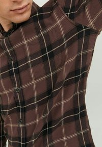 Jack & Jones JJECLASSIC AUTUMN CHECK SHIRT - Skjorta - seal brown