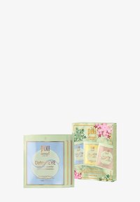 Pixi DetoxiEYE-patches i lysegrønt emballage; trio-sættet inkluderer patches til afstivning, oplysning og toning, med blomsteraccent.