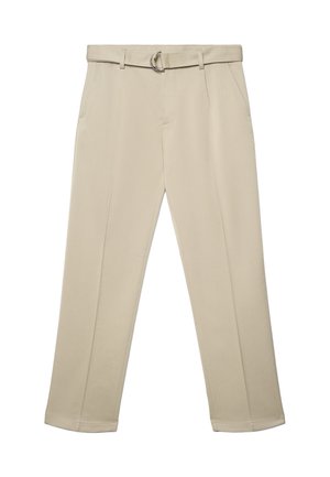 Pantaloni beige su misura con passanti per cintura, tasche frontali e cintura in tessuto con fibbia a D in argento.
