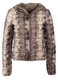 Veste matelassée à capuche avec imprimé serpent marron et beige et fermeture éclair à l'avant.