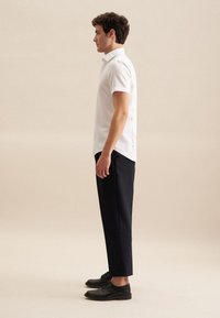 Seidensticker SLIM - Overhemd - white