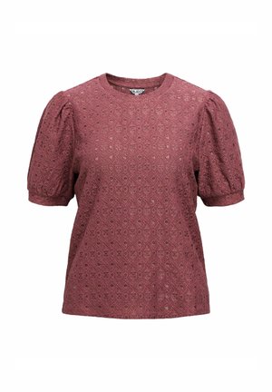 Mørkerød topp med puff-erm, laget av mønstret blonde-stoff, med rund hals og intrikate, diamantformede utstansing hele veien.