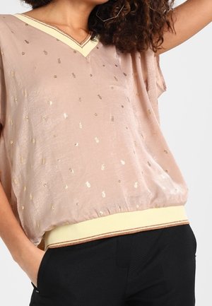 Blouse - light pink