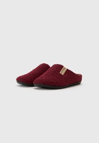 Tamaris Lahtised kingad - red