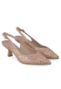 Sandały na obcasie w delikatnym różu, z laserowo wyciętymi geometrycznymi wzorami, szpiczastymi noskami i 2-calowym słupkowym obcasem z błyszczącym akcentem.