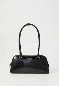 Mustast lakknahast käekott, õhuke disain, kaardus käepidemed, hõbedased detailid ja esiküljel kolmnurkne logo. Pealt tõmblukuga sulguv.