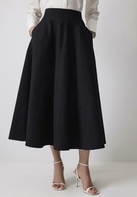 Touché Privé CUT - A-linjainen hame - black