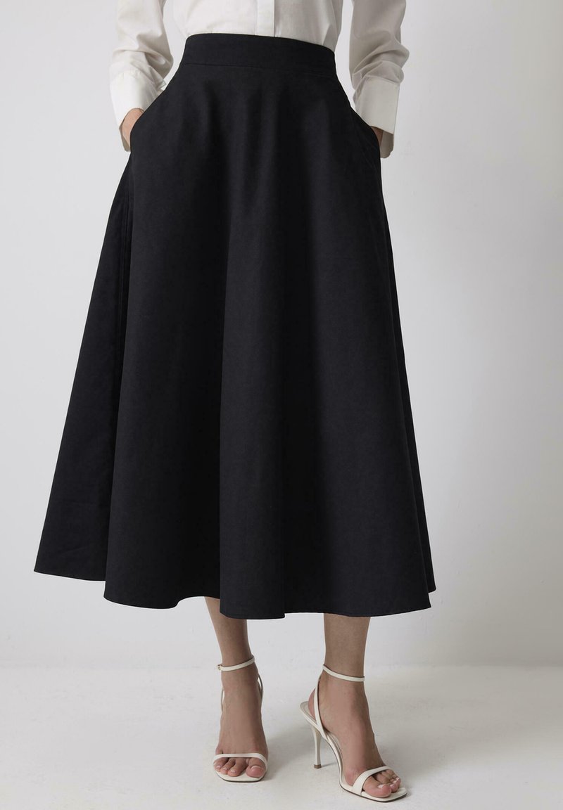 Touché Privé CUT - A-linjainen hame - black
